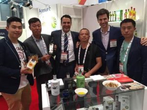 Importadores marcas de Acesur, visitan equipo en USA en Fancy Food - 2